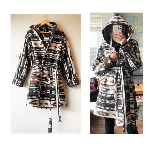 Handmade Southwestern Print Hooded Robe Jacket - Picture 2 of 16